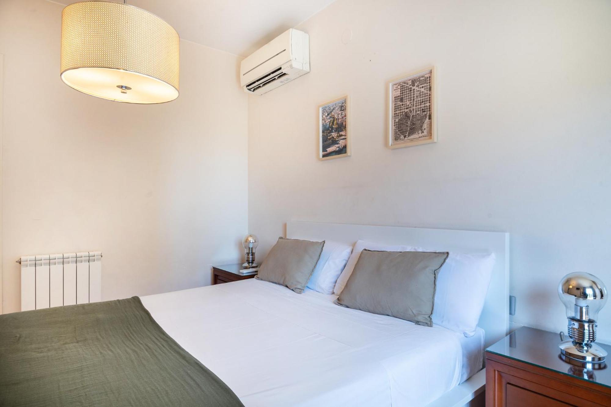 R&B Muntaner Apartment Barcelona Exterior photo
